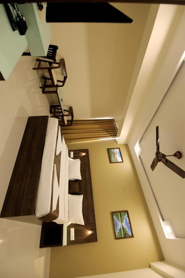 Hotel Shringar Palace Hubli Extérieur photo
