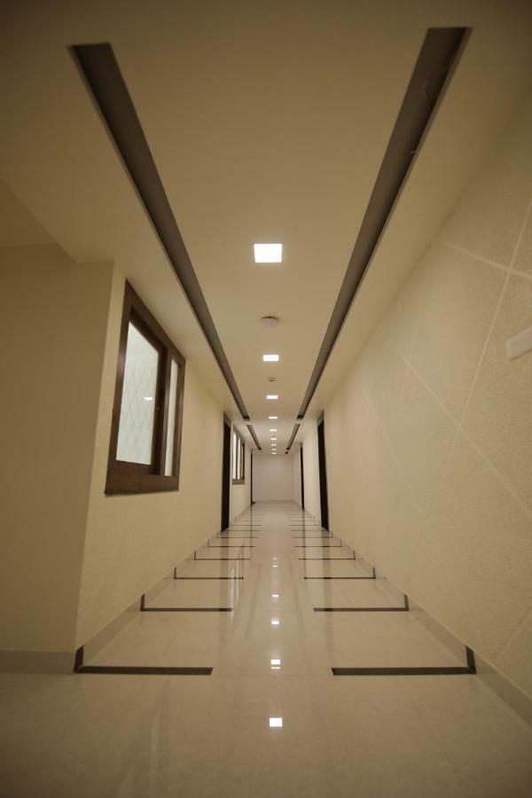 Hotel Shringar Palace Hubli Extérieur photo